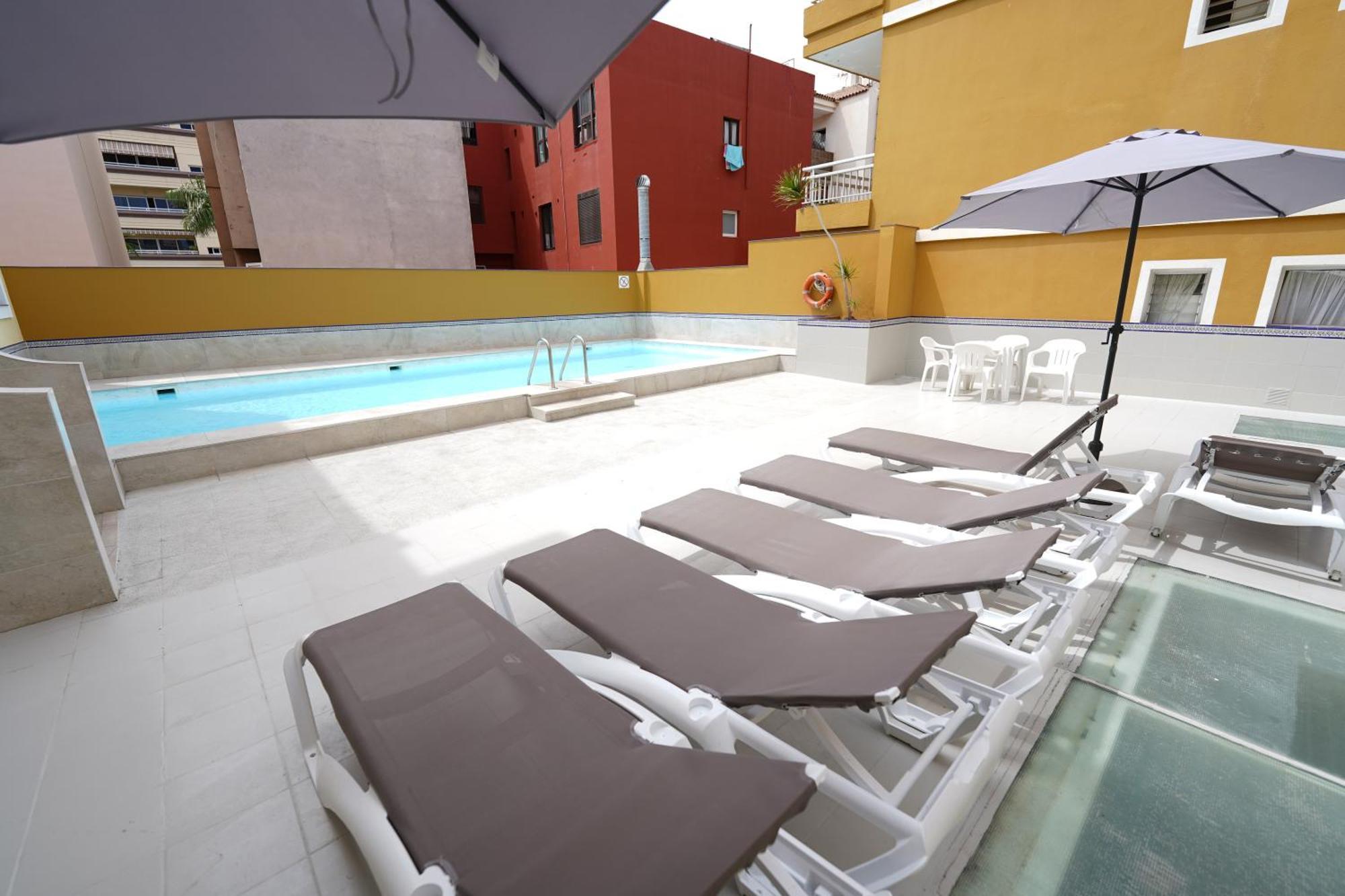 Apartamentos RF Bambi Adults Only Puerto de la Cruz  Exterior foto